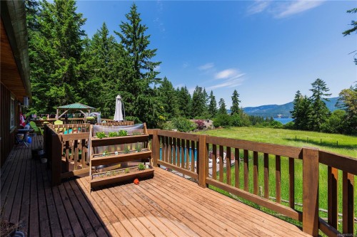 1205 Cherry Point Rd, Cobble Hill, BC 