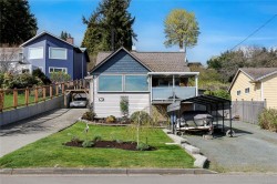 542 Thulin St Campbell River, BC V9W 2L1