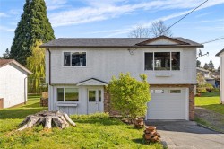 1161 Stillin Dr Ladysmith, BC V9G 1P3
