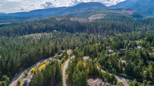 1704 Warn Way, Qualicum Beach, BC 