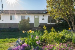 615 Nash Pl Ladysmith, BC V9G 1P2