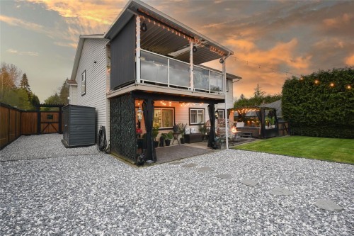 1866 Hawk Dr, Courtenay, BC 