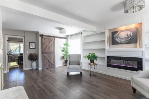 1866 Hawk Dr, Courtenay, BC 