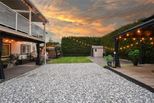 1866 Hawk Dr, Courtenay, BC 