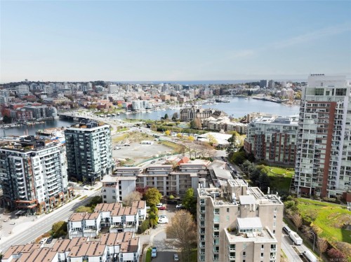 210-455 Sitkum Rd  Victoria, BC V9A 7N9