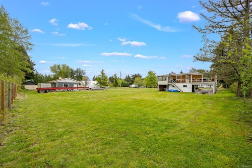 1238 Don Rd, Comox, BC 