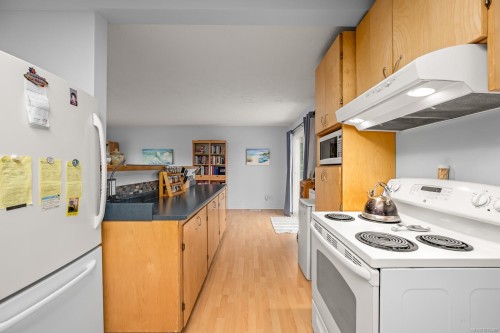 1238 Don Rd, Comox, BC 