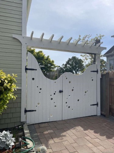 485 Head St, Esquimalt, BC 