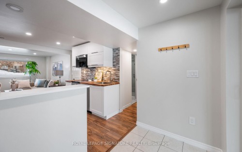 6943 Estoril Road, Mississauga, ON - Indoor