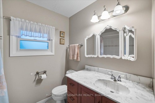 268 Cameron Street, Goderich, ON - Indoor Photo Showing Bathroom