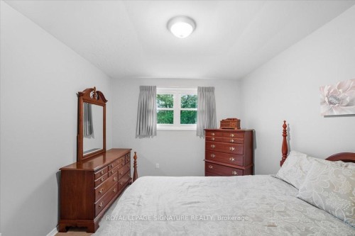 268 Cameron Street, Goderich, ON - Indoor Photo Showing Bedroom