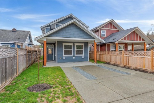 635 5Th St, Courtenay, BC 