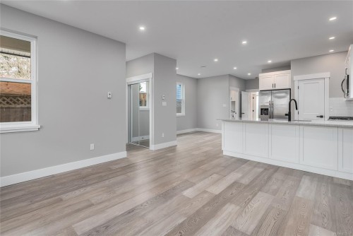 635 5Th St, Courtenay, BC 