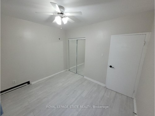 981 Mohawk Road E, Hamilton, ON - Indoor Photo Showing Other Room