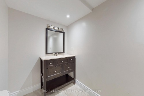 34 Forest Valley Crescent, Hamilton, ON - Indoor