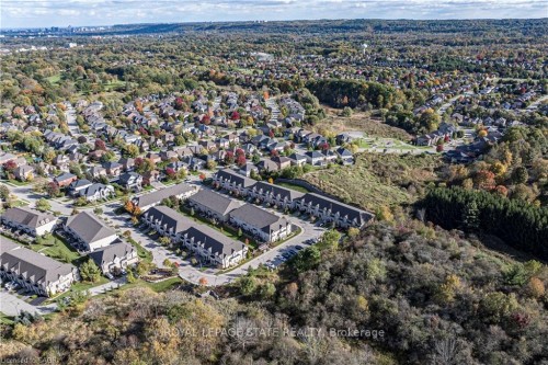 34 Forest Valley Crescent, Hamilton, ON - Outdoor With View