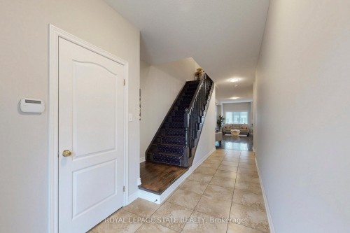 34 Forest Valley Crescent, Hamilton, ON - Indoor Photo Showing Other Room