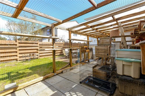 2834 Sooke Rd, Langford, BC - Outdoor