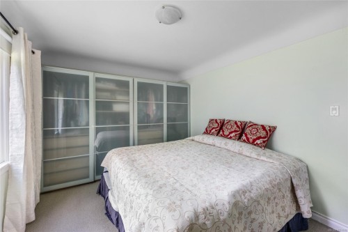 2324 Cranmore Rd, Oak Bay, BC 