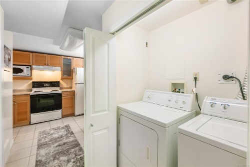2324 Cranmore Rd, Oak Bay, BC 