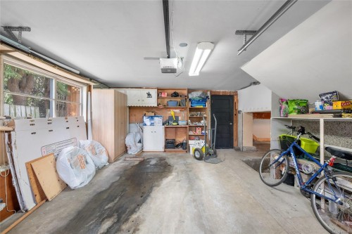 2324 Cranmore Rd, Oak Bay, BC 