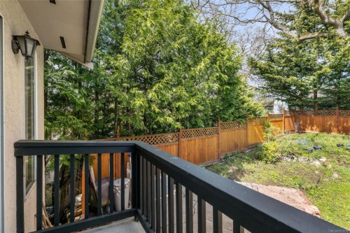 2324 Cranmore Rd, Oak Bay, BC 