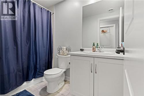 88 Severino Circle, Smithville, ON - Indoor Photo Showing Bathroom