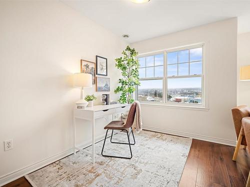 3752 Memorial Drive, Halifax, NS 