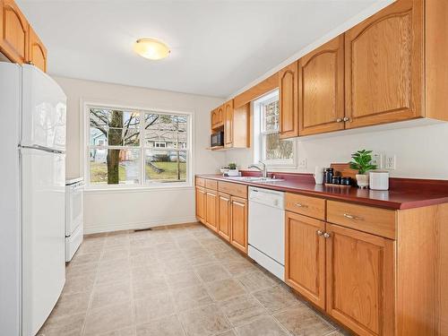 3752 Memorial Drive, Halifax, NS 