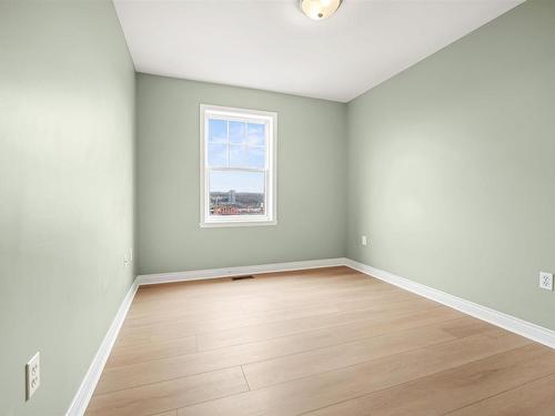 3752 Memorial Drive, Halifax, NS 