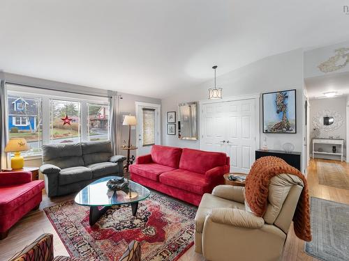 14 Hillside Drive, Bridgewater, NS 