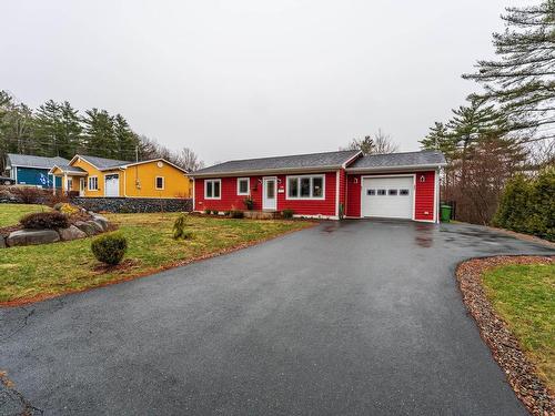14 Hillside Drive, Bridgewater, NS 