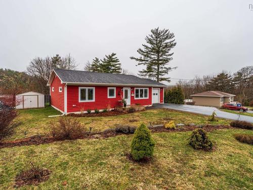 14 Hillside Drive, Bridgewater, NS 