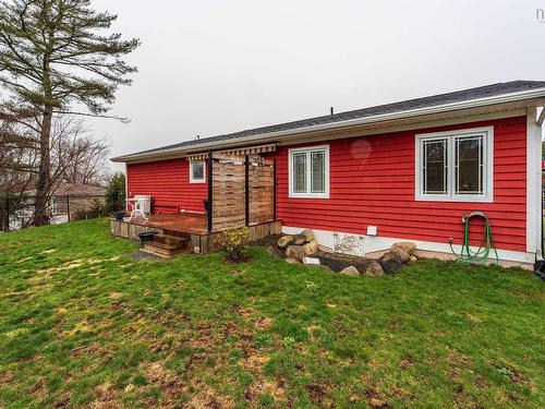 14 Hillside Drive, Bridgewater, NS 