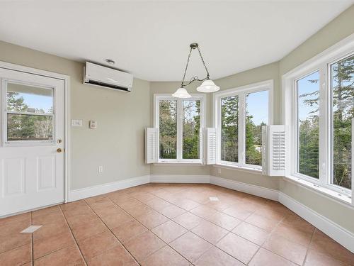 2 Deer Run, Glen Haven, NS 