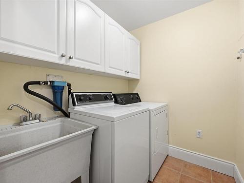 2 Deer Run, Glen Haven, NS 