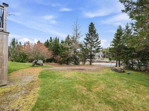 2 Deer Run, Glen Haven, NS 