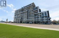461 GREEN Road Unit# 923  Hamilton, ON L8E 0L5