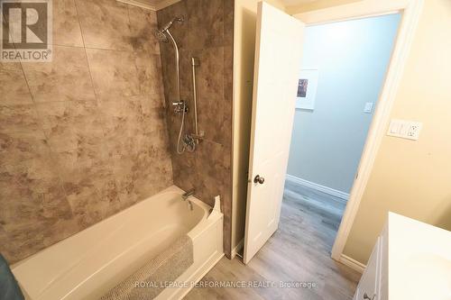 632 Dundas Crescent, Cornwall, ON - Indoor Photo Showing Bathroom