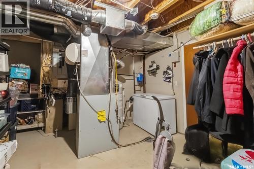 414 Adaskin Cove, Saskatoon, SK - Indoor Photo Showing Basement