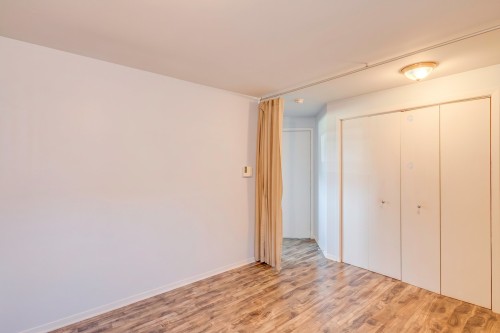 Salle familiale - 793 Boul. René-Lévesque, Saint-Eustache, QC - Indoor Photo Showing Other Room