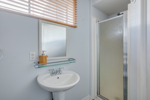 Salle de bains - 793 Boul. René-Lévesque, Saint-Eustache, QC - Indoor Photo Showing Bathroom