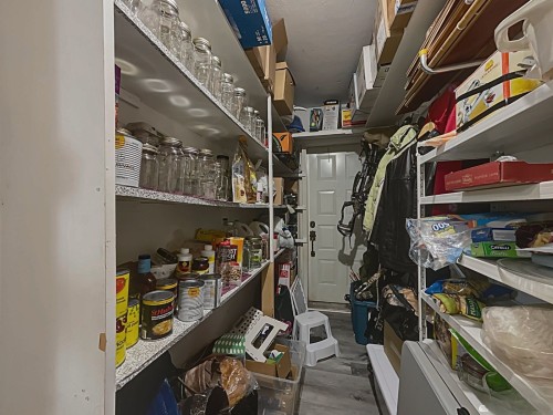 Cave/Chambre froide - 7 Rue Barbeau, Delson, QC - Indoor