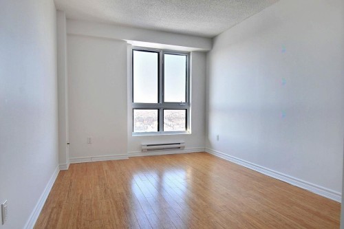 Bedroom - 1502-5065 Rue Jean-Talon E., Montréal (Saint-Léonard), QC - Indoor Photo Showing Other Room
