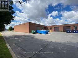 1 - 70 CONNIE CRESCENT Vaughan, ON L4K 1L3