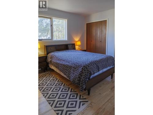 1128 3Rd Avenue, Mcbride, BC - Indoor Photo Showing Bedroom