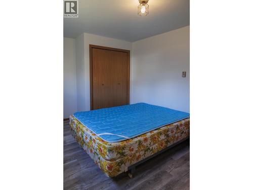 1128 3Rd Avenue, Mcbride, BC - Indoor
