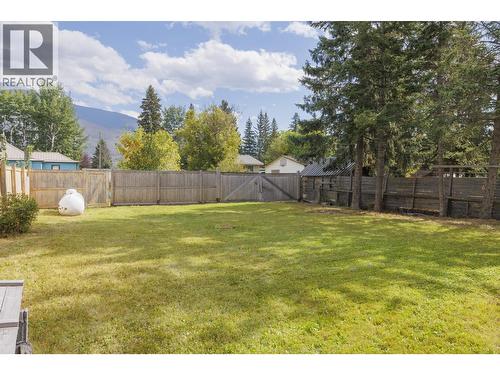 1128 3Rd Avenue, Mcbride, BC - Outdoor