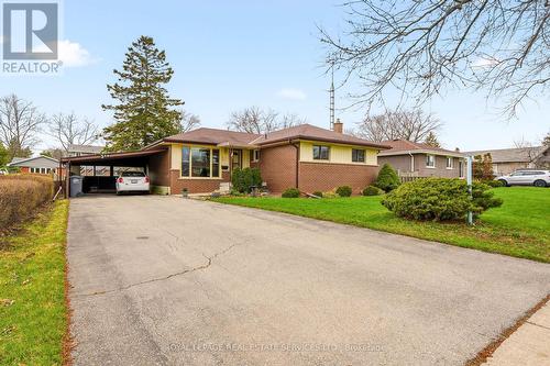 384 APPLEBY LINE  Burlington, ON L7L 2X8