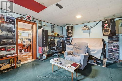 384 Appleby Line, Burlington, ON - Indoor Photo Showing Other Room